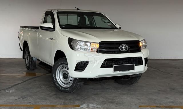 2023 Toyota HILUX 2.4 MT FACELIFT II F*LOAN - 1