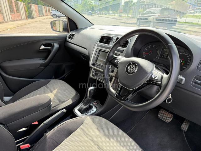 Volkswagen POLO 1.6 COMFORTLINE VIENNA (A) BODYKIT - 4