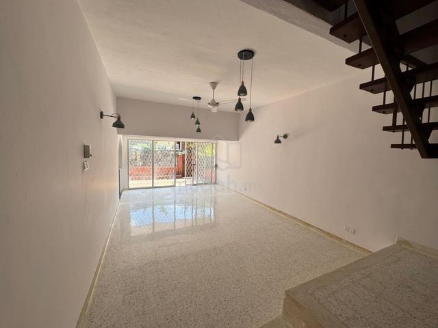 Taman Melawati. Newly Refurbished Home. High Demand Area. 22x80 1
