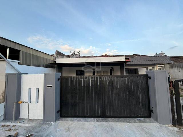 Single Storey Terrace @ 90 Jalan Penyiaran 28, Taman Universiti Skudai 1