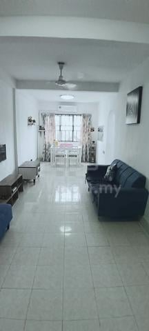 Flat PKNS Seksyen 7 Shah Alam 1