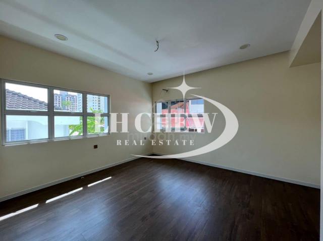 2 Storey Semi D 4919sf Renovated Unfurnish At Batu Uban Pesta 2
