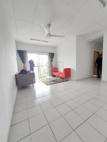 Larkin Idaman Apartment 1
