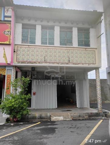 Shop kg benggali ground floor and 1st floor at butterworth 1
