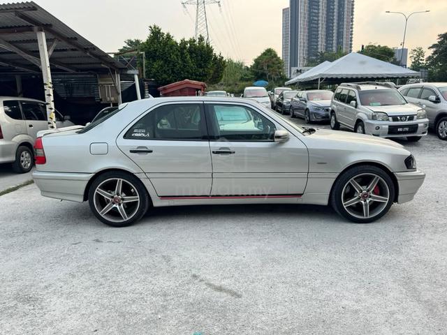 Mercedes Benz C220 2.2 CBU AMG SportRims/SunRooF - 5