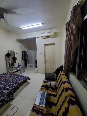 Unipark Condominium 1