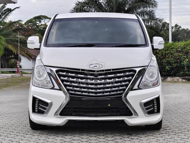 2017 Hyundai GRAND STAREX 2.5 ROYALE PREMIUM (A) - 2