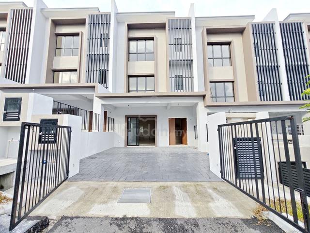 (CHEAPEST)- 3 Storey Terrace Nassim Heights, Ukay Bestari @ Ampang 1