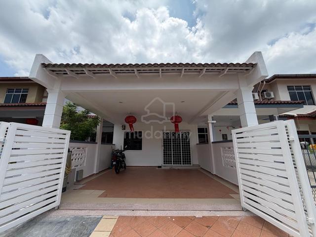 FULLY RENOVATED! 2 Storey Taman Seri Jati, Batu Berendam Melaka 1