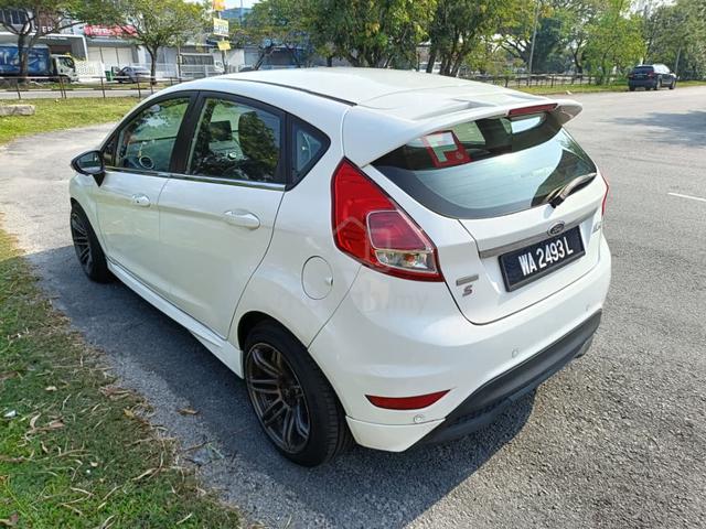 2013 Ford FIESTA 1.0L (A) - 4