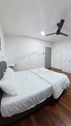 Master Bedroom for Rent at Desa Ilmu Near UNIMAS 1