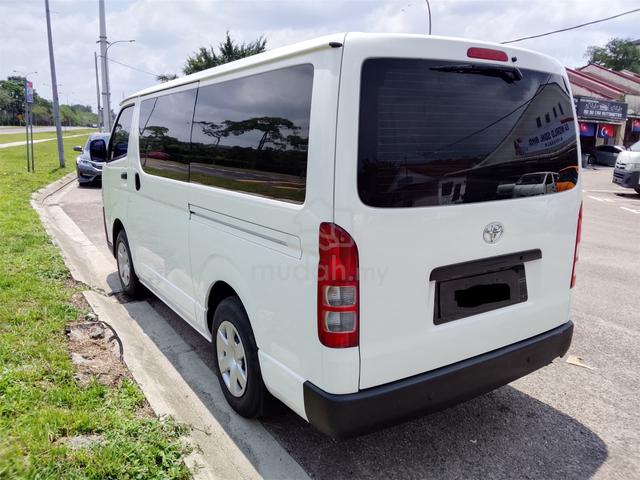2019 Toyota HIACE 2.5 ENHANCED (M) - 4