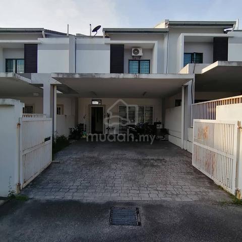 Laman Delfina Nilai Impian 1