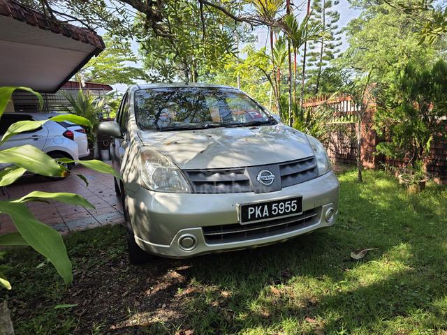 2011 Nissan GRAND LIVINA 1.6 CLASSIC/COMFORT (A) - 2