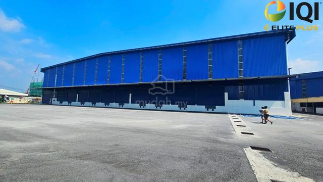 Kulim Large Warehouse Factory | 10 Loading Bays | 4.24 acres For Rent 1