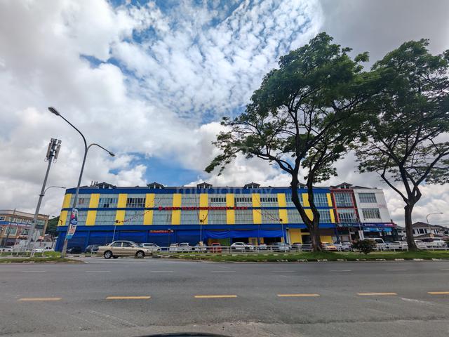 Jalan Song 3 Storey Shop facing Main Road near Cityone 1