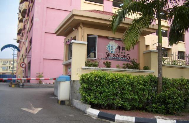 Sri Gotong Apartment 1