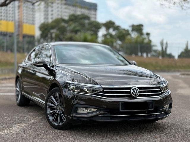 |2020| Volkswagen PASSAT ELEGANCE 2.0L FullServRec - 3