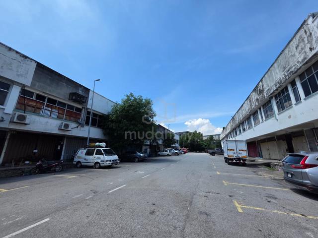 [21x100] 2.5 Storey Linked Factory @ Taman Perindustrian Belmas Johan 1
