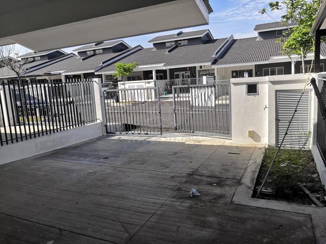 Single-Storey House For Rent / Sale In Taman Iringan Bayu,Mambau 1