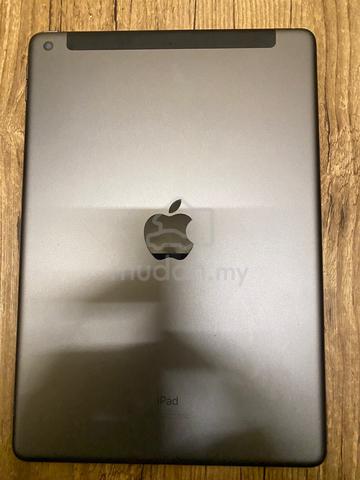 Ipad 7th Generation Celullar+Wifi 64gb - photo 2 of 2