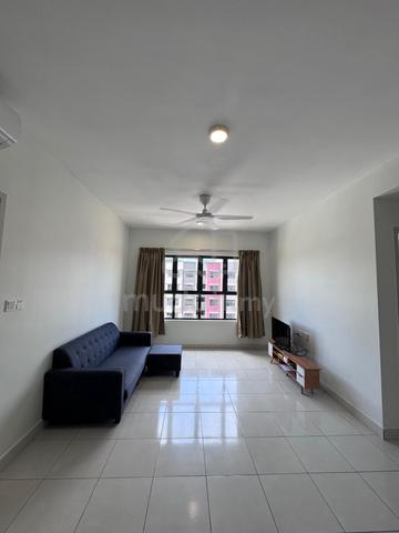Arena Residences 2 @ Warisan Puteri 1