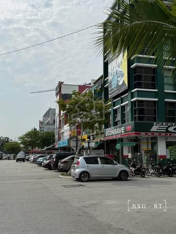 FACING MAINROAD Alam Avenue 2 Seksyen 16 Shah Alam 3 Storey Shop Lot 1