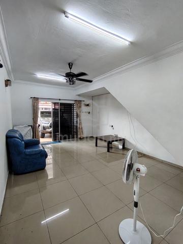 Scientex Kelapa Sawit 2Storey Full Furnish Near Sedenak Data Center 1