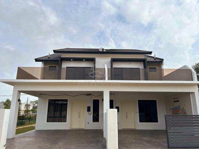 2-Storey Corner i Molek Residence - Bukit Katil 1