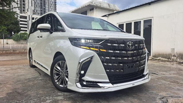 2023 Toyota ALPHARD 2.5 Z PREMIER MODELISTA - 1