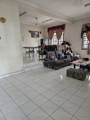 Jln Layang, Taman Perling Double Storey Semi-D 3