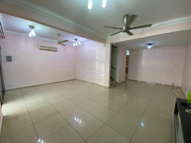 Cheng Baru Double Storey Terrace 1