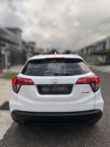2016 Honda HR-V 1.8L S - 3