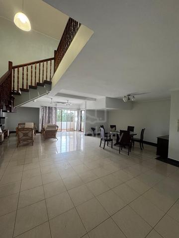 Waikiki Condominium 1