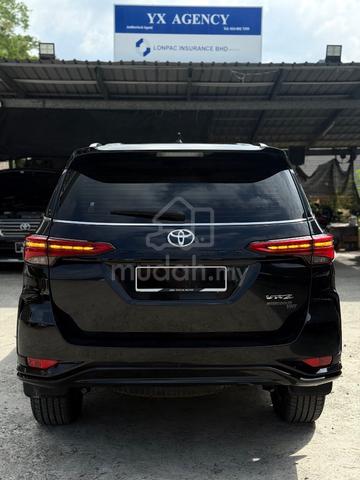 2021 Toyota FORTUNER 2.8 VRZ MY21 (A) - 4