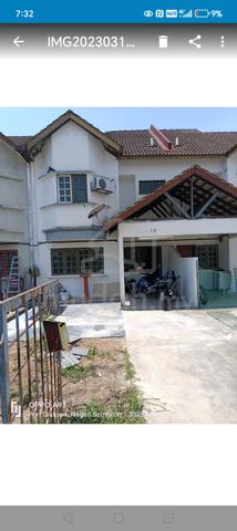 Port Dickson House For sale. taman bayu teluk kemang 1