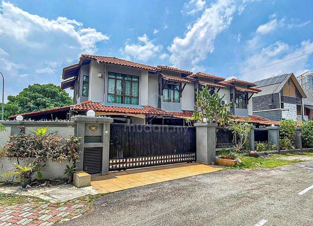 Bungalow Corner Lot 2-Storey Kampung Datuk Keramat, Kuala Lumpur 1