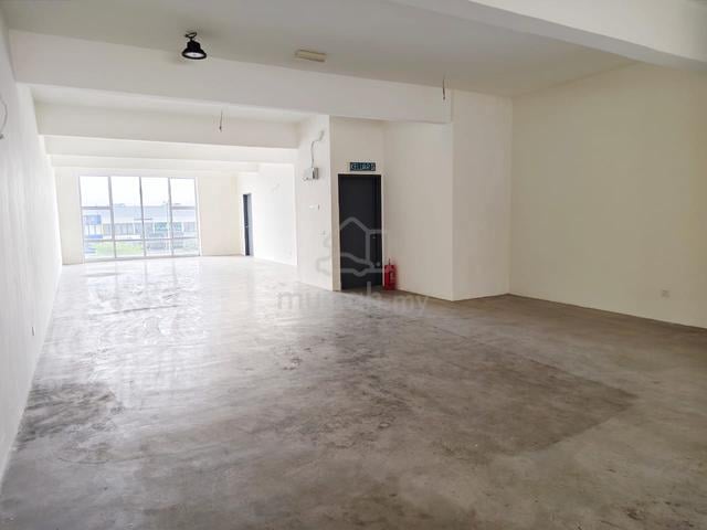 Shoplot 2nd Floor, Floor Setia Alam Seria 88 U13_ 1
