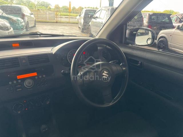 2012 Suzuki Swift 1.5 (Auto) - 5