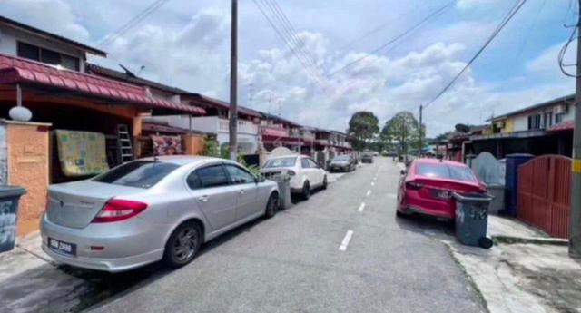 Skudai Taman Skudai Baru Jalan Hang Tuah L.Cost Double Storey House 1