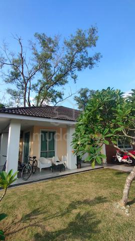 Banglo Bukit Dahlia 1