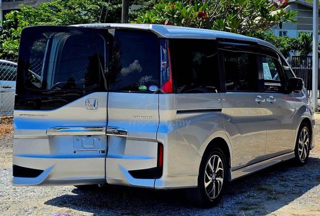 FULLoan RP3 STEPWAGON SPADA 8SEATER 2021 UNREG - 4
