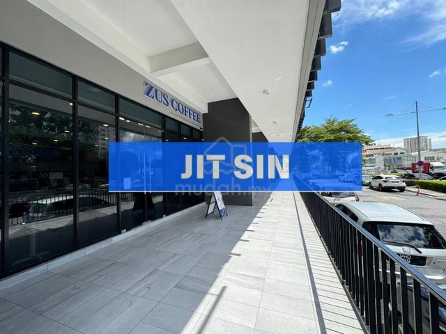 Facing mainroad! Ground Floor Beacon Shoplot! Office FnB Jelutong 1