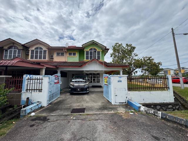 CORNER LOT! Double Storey Terrace Taman Pelangi Semenyih 1, Semenyih 1