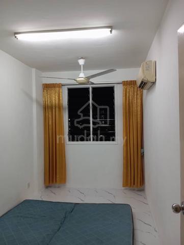 Sri Saujana Macallum - Room For Rent 1