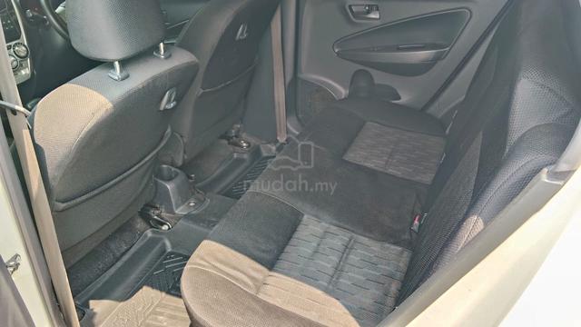 2017 Perodua AXIA 1.0 G MY14 B200 (A) - 4