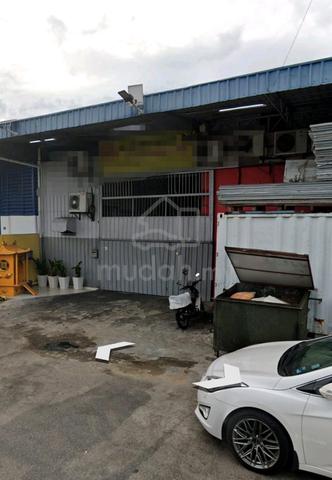 Taman Sri Yaacob, Jalan Satria 1