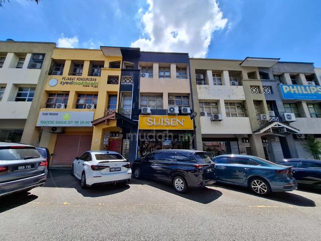 3-Storey Freehold Shop Lot For Sale In Bandar Sri Damansara 1