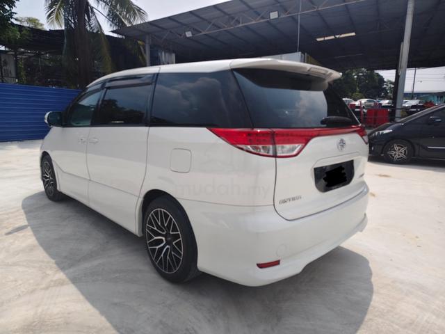 2010 Toyota Estima 2.4 /8 Seats/2 Power Door OTR - 4