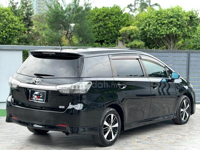 2012 Toyota WISH 1.8 S FACELIFT (A) KEYLESS AAA++ - 4